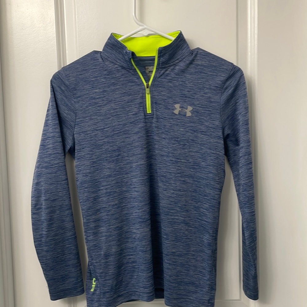 Under Armour Boys long sleeve pullover